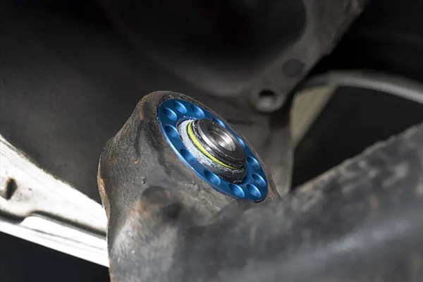 Control Arms/Thrust Arms